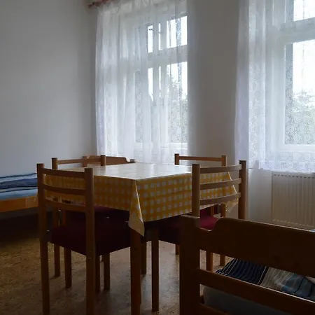 Guest house Nova Seninka 3*